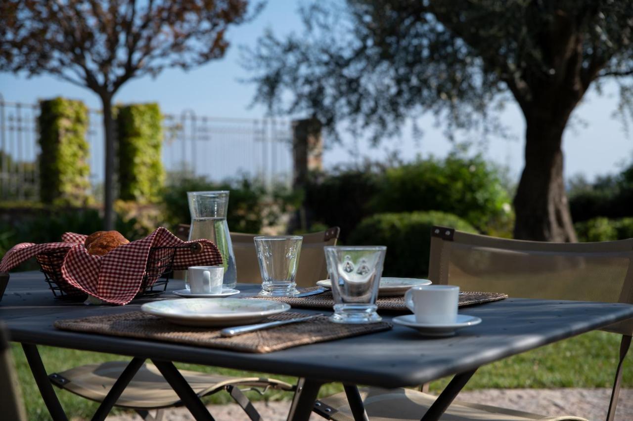 Villa Rosmarino Империя Экстерьер фото